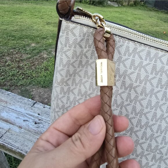 Michael Kors Lexington MK Signature Cream Brown Tote Shoulder Bag Tote Purse - Picture 3 of 12